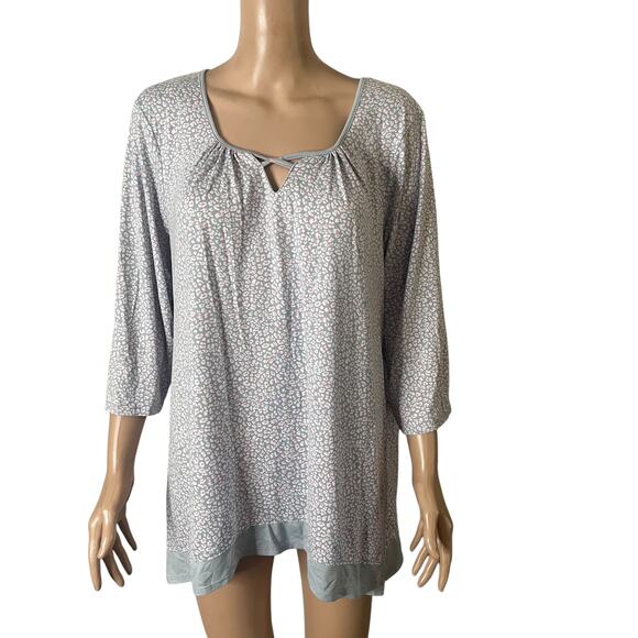 llen Tracy Sleep Shirt Womens Lar Gray Pink Leopard Print Lounge Top 3/4 Sleeve - Picture 1 of 12